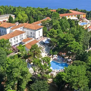 2* Hotel Marina Sunny By Valamar